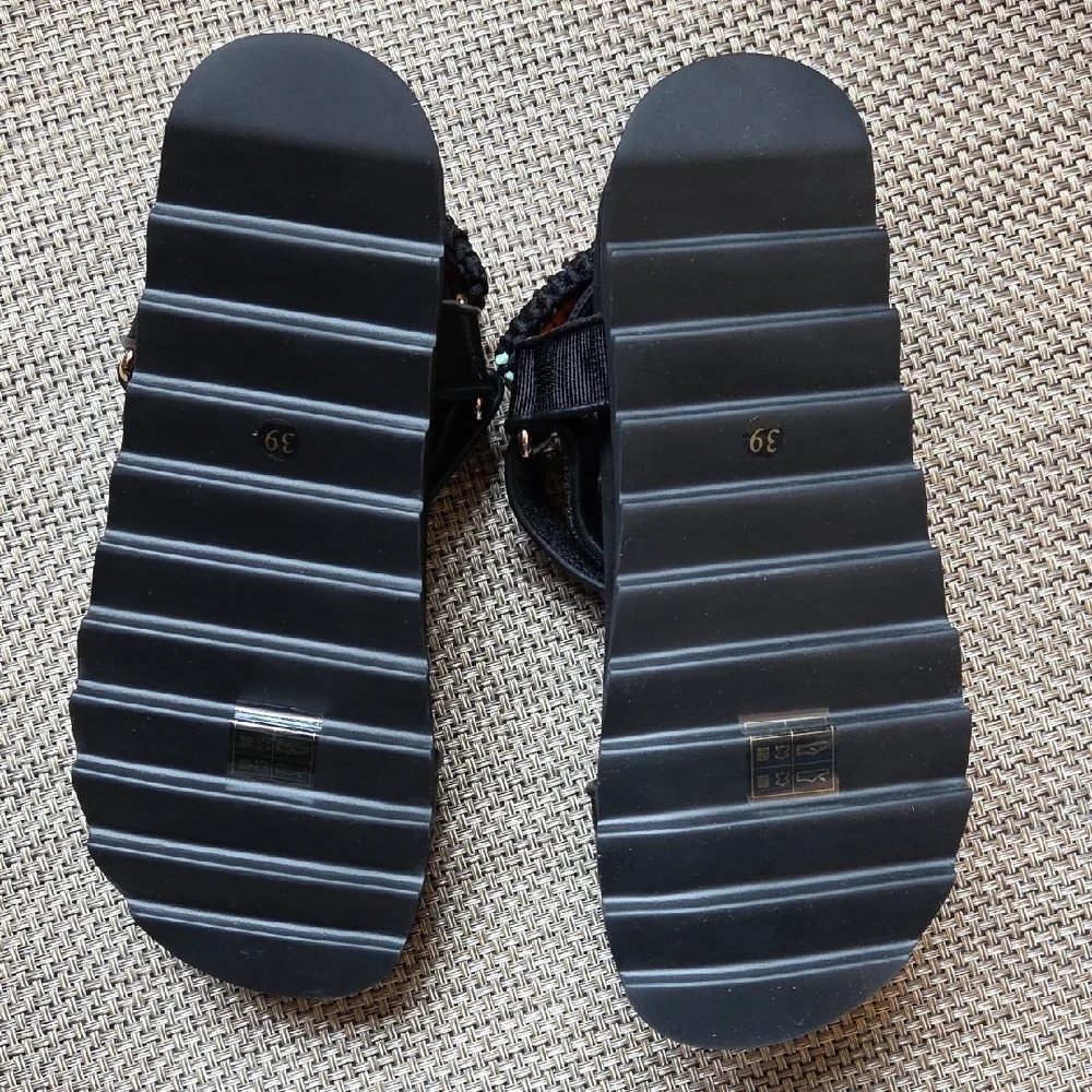 Sandro crochet-knit lug sandals - Picture 6 of 9